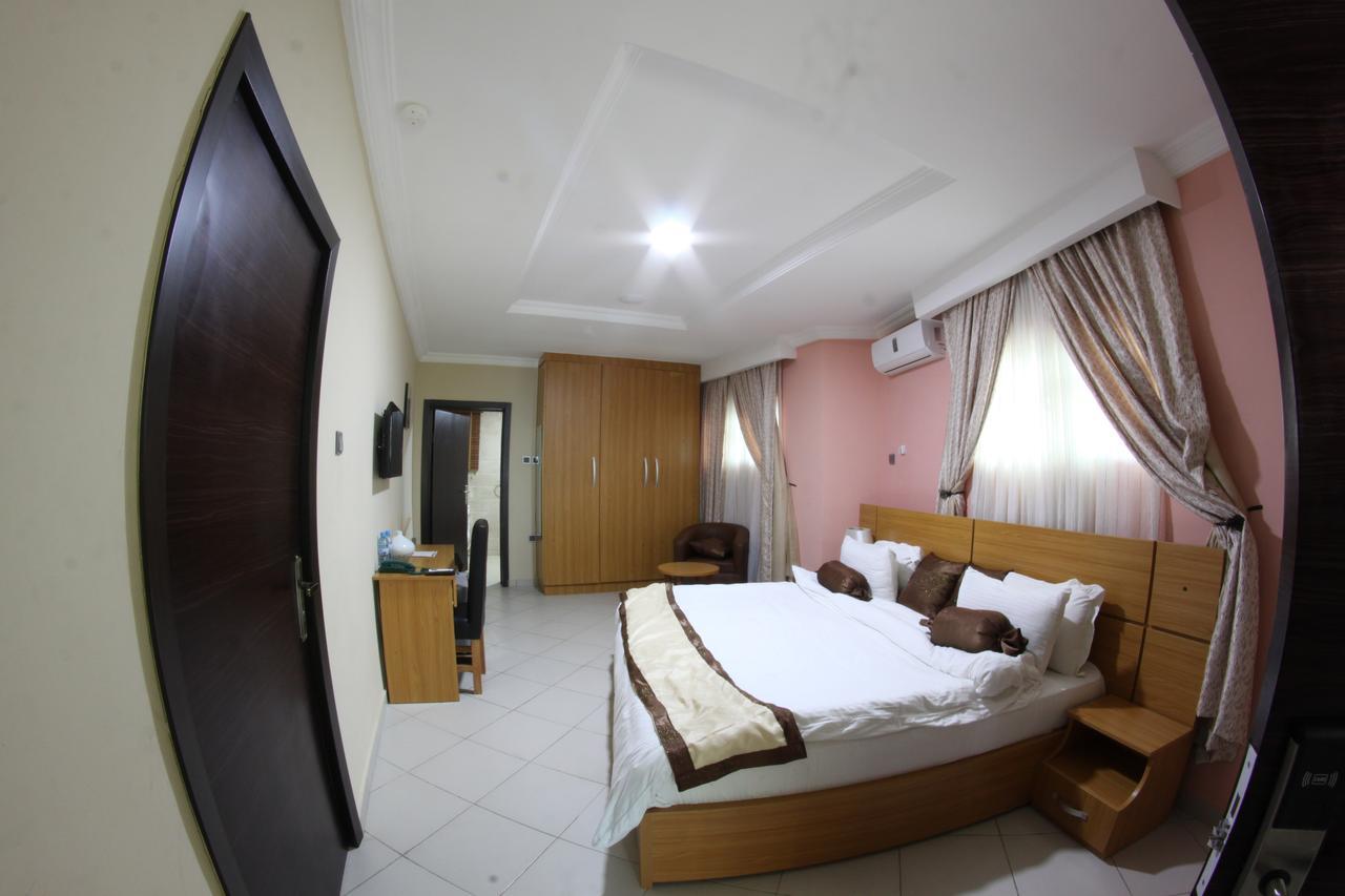 Celia'S Suites Abeokuta Exteriér fotografie