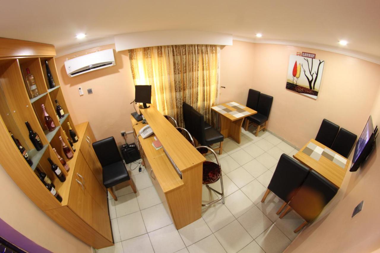 Celia'S Suites Abeokuta Exteriér fotografie
