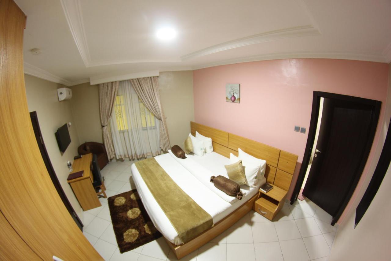 Celia'S Suites Abeokuta Exteriér fotografie